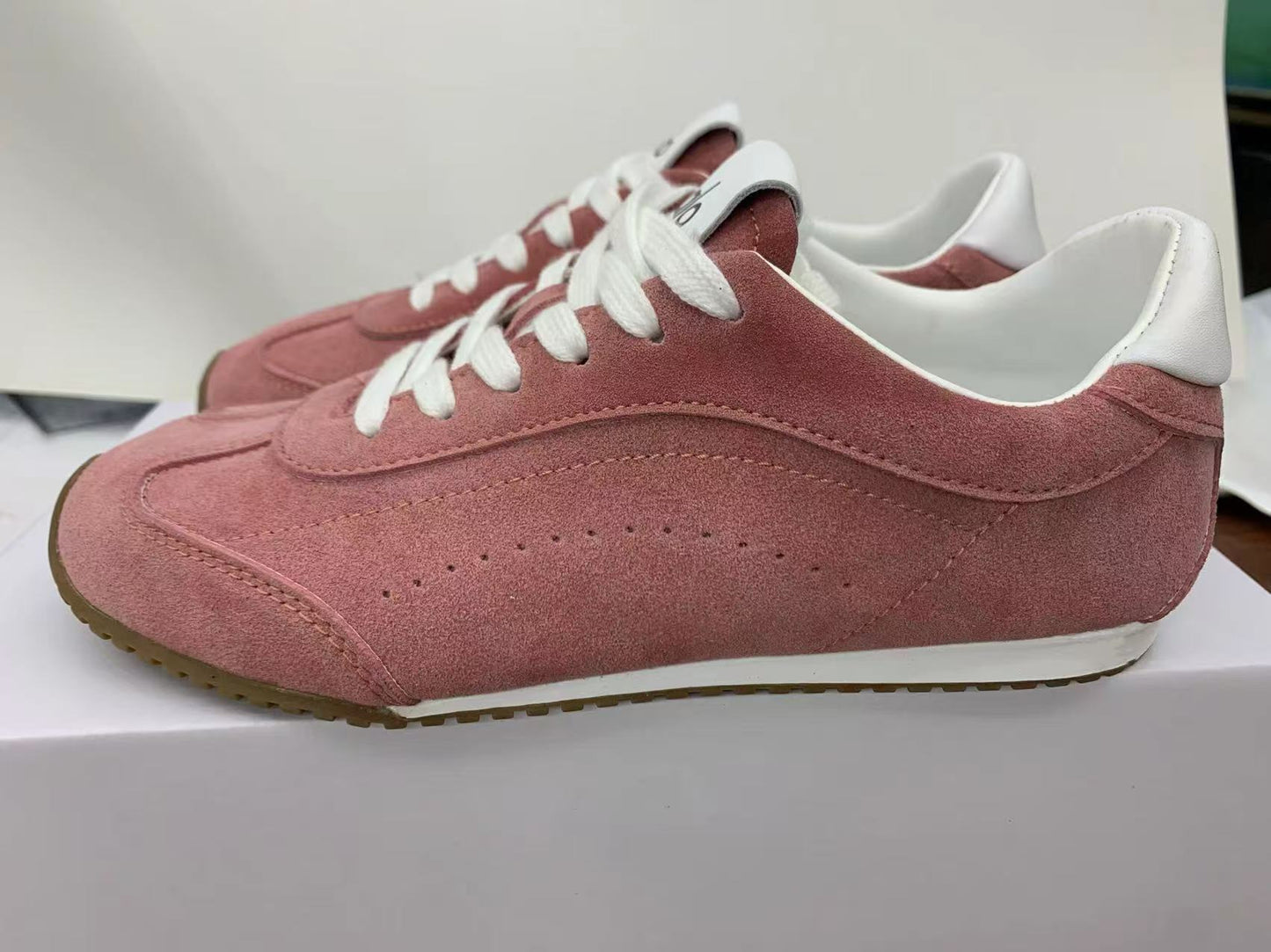 ALO Retro Red German Training Shoes