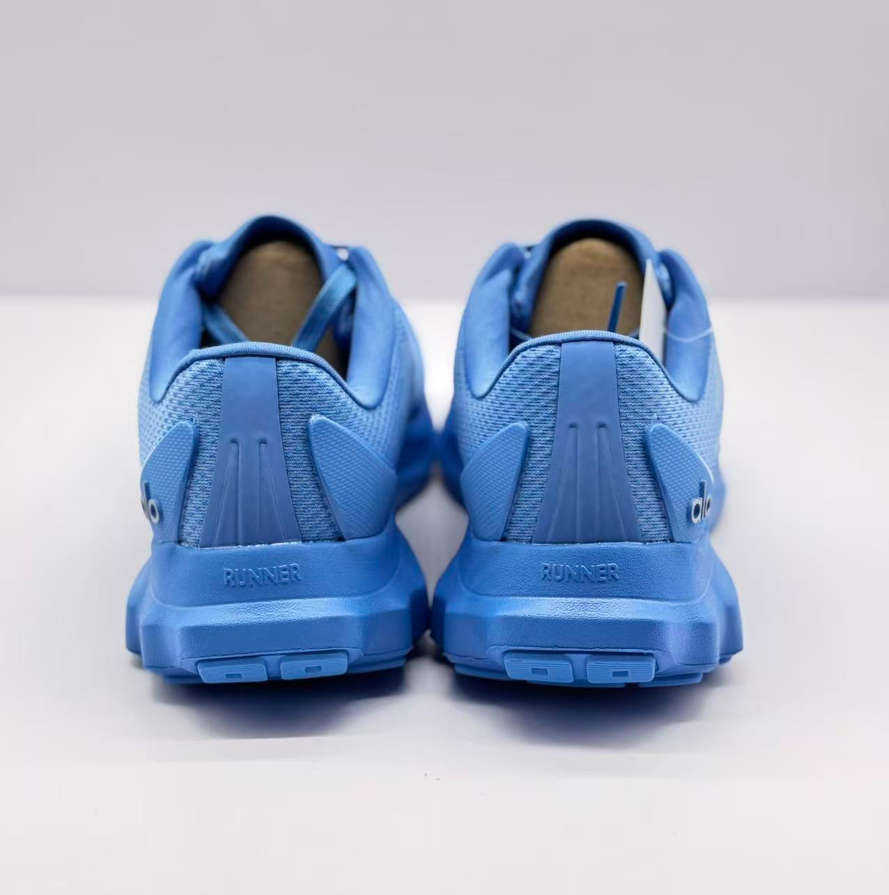 Alo runner kids' sneakers in blue