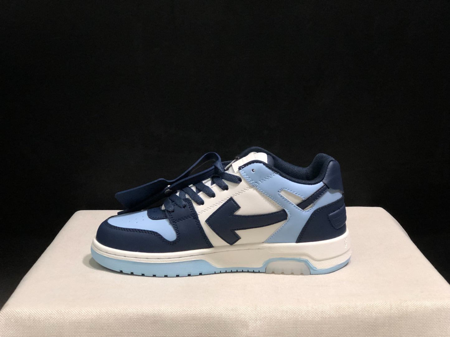 OFF-WHITE Out Of Office  low-top sneakers dark blue/white