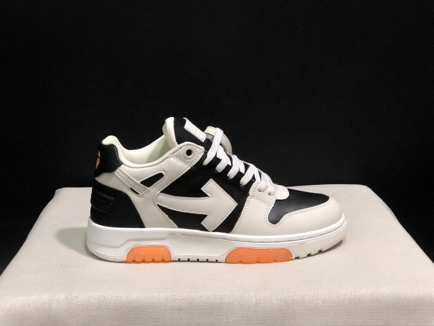 Off-White Shoes Black Light White