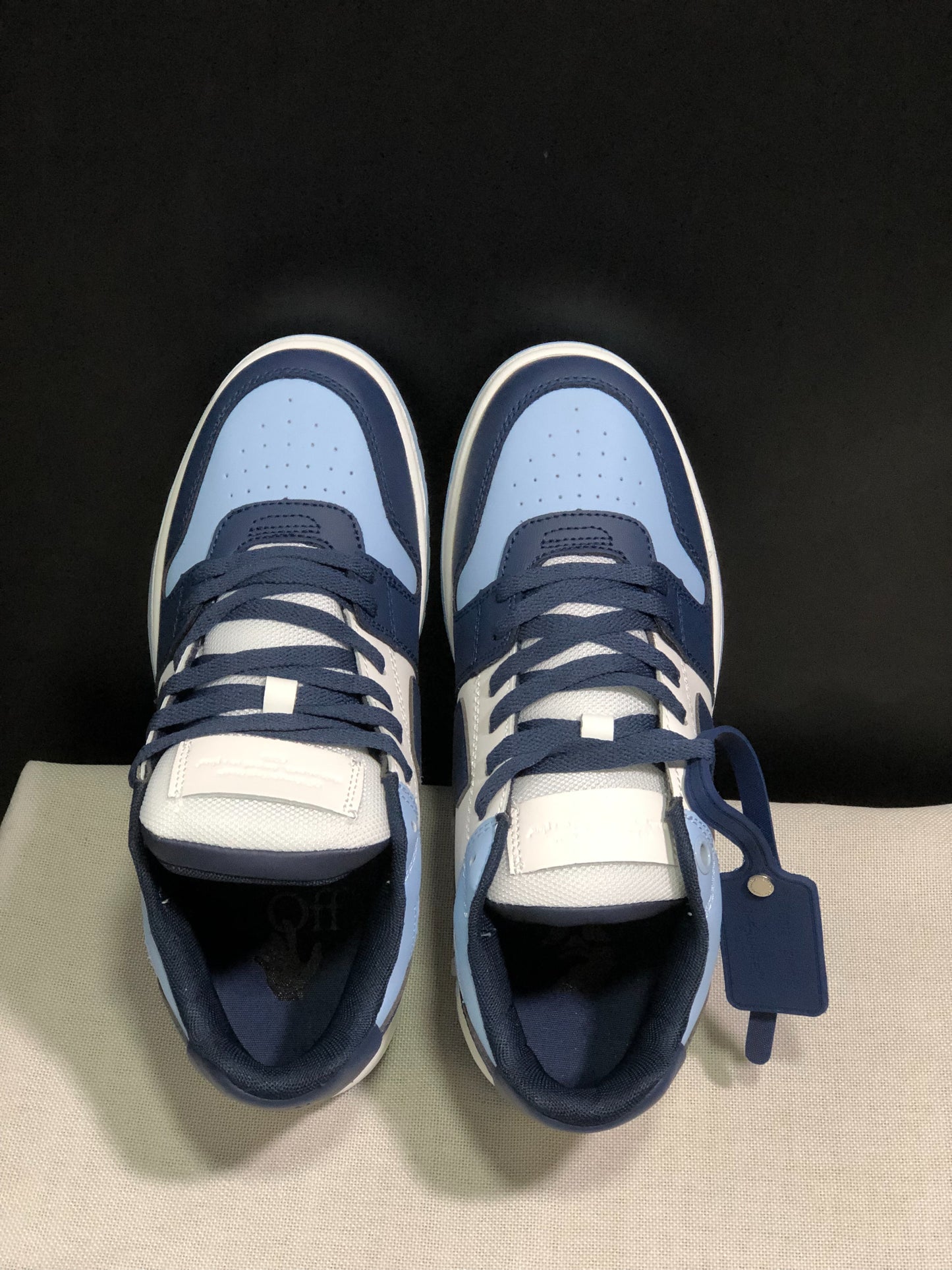 OFF-WHITE Out Of Office  low-top sneakers dark blue/white