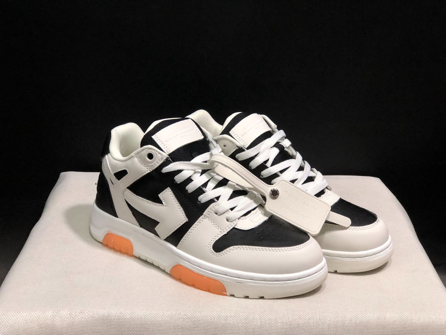 Off-White Shoes Black Light White