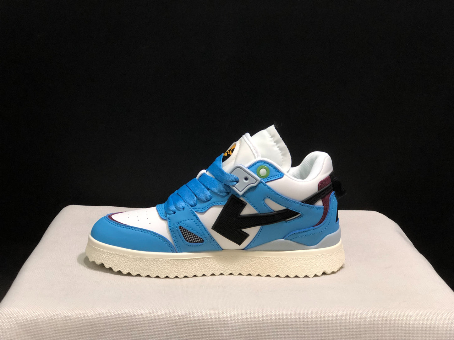 Off-White Out Of Office blue black