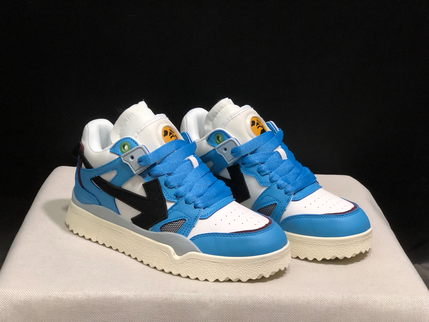 Off-White Out Of Office blue black