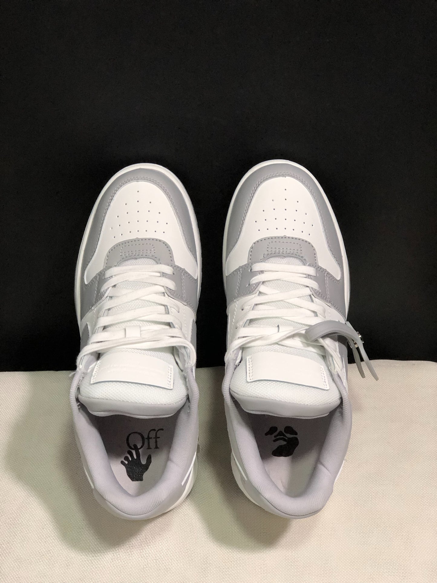 OFF-WHITE Out Of Office "OOO" Low Tops Grey White