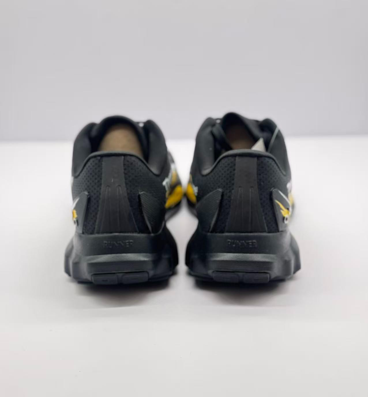 ALO running Blackyellow graffiti shoes