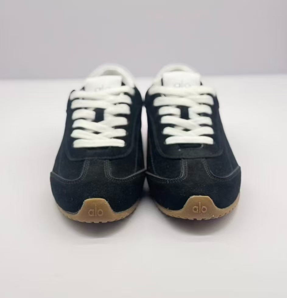 ALO All-black German training shoes