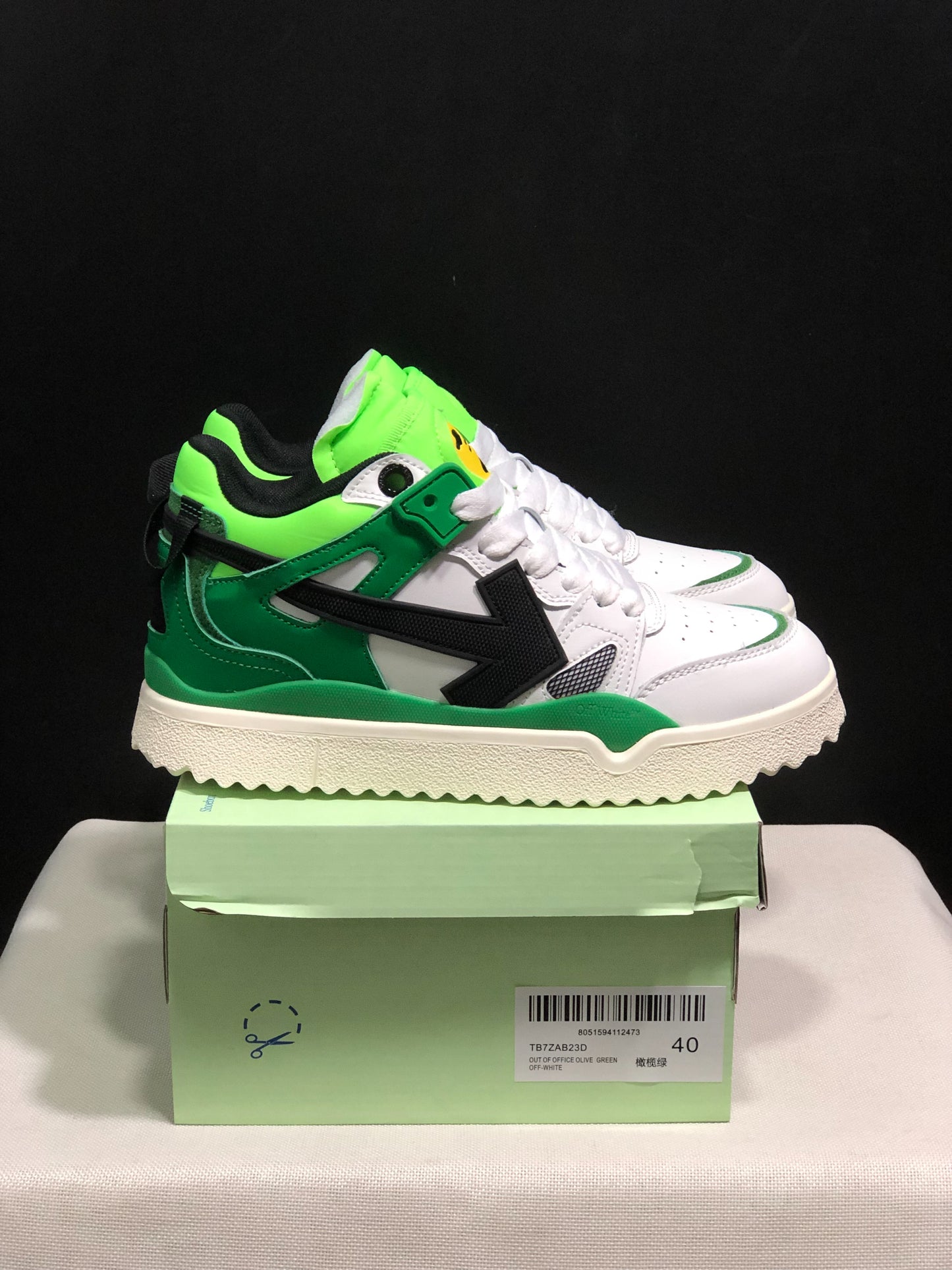 Off-white green white black arrow