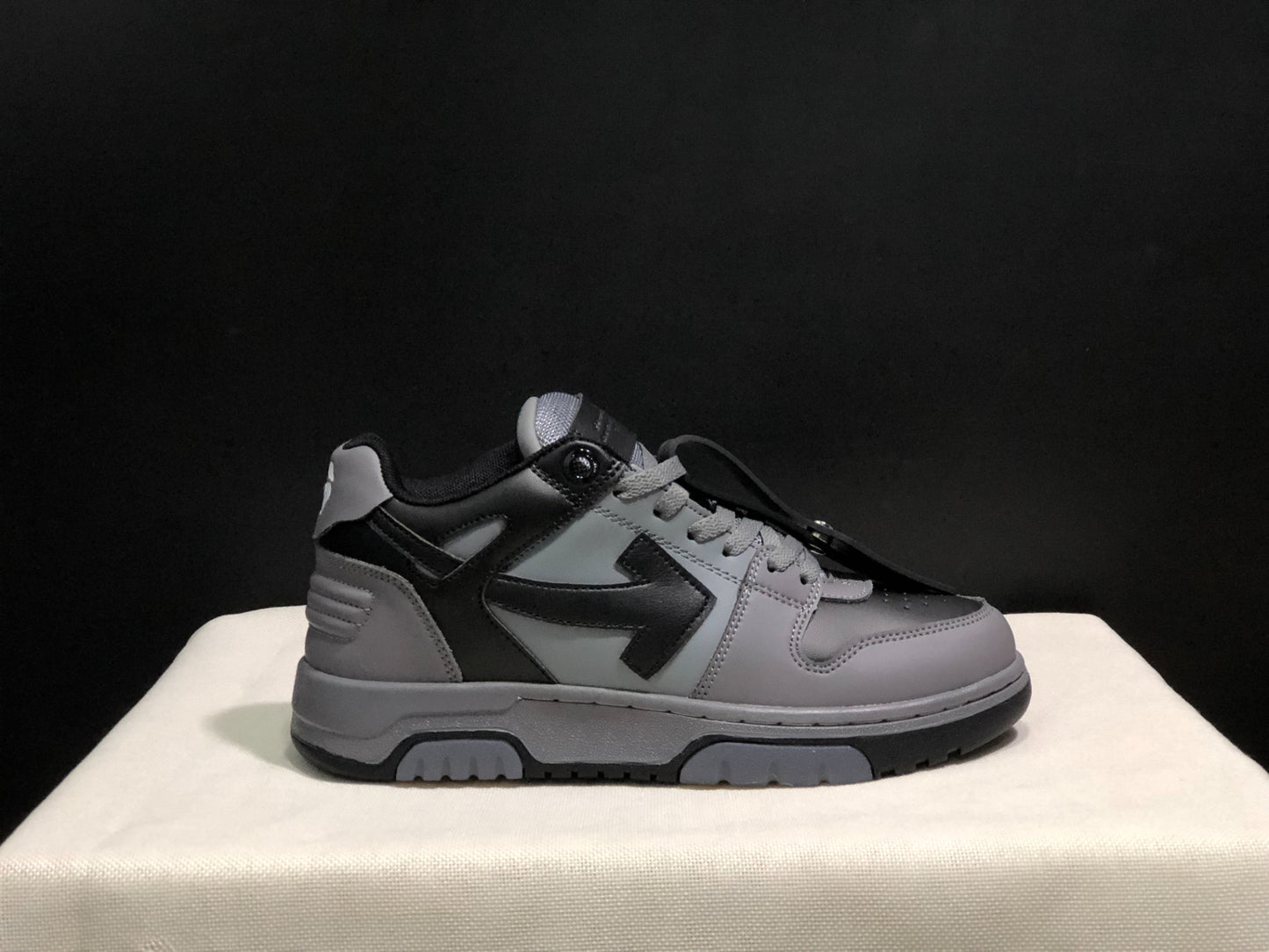 Off-White Out of Office Black Gradient