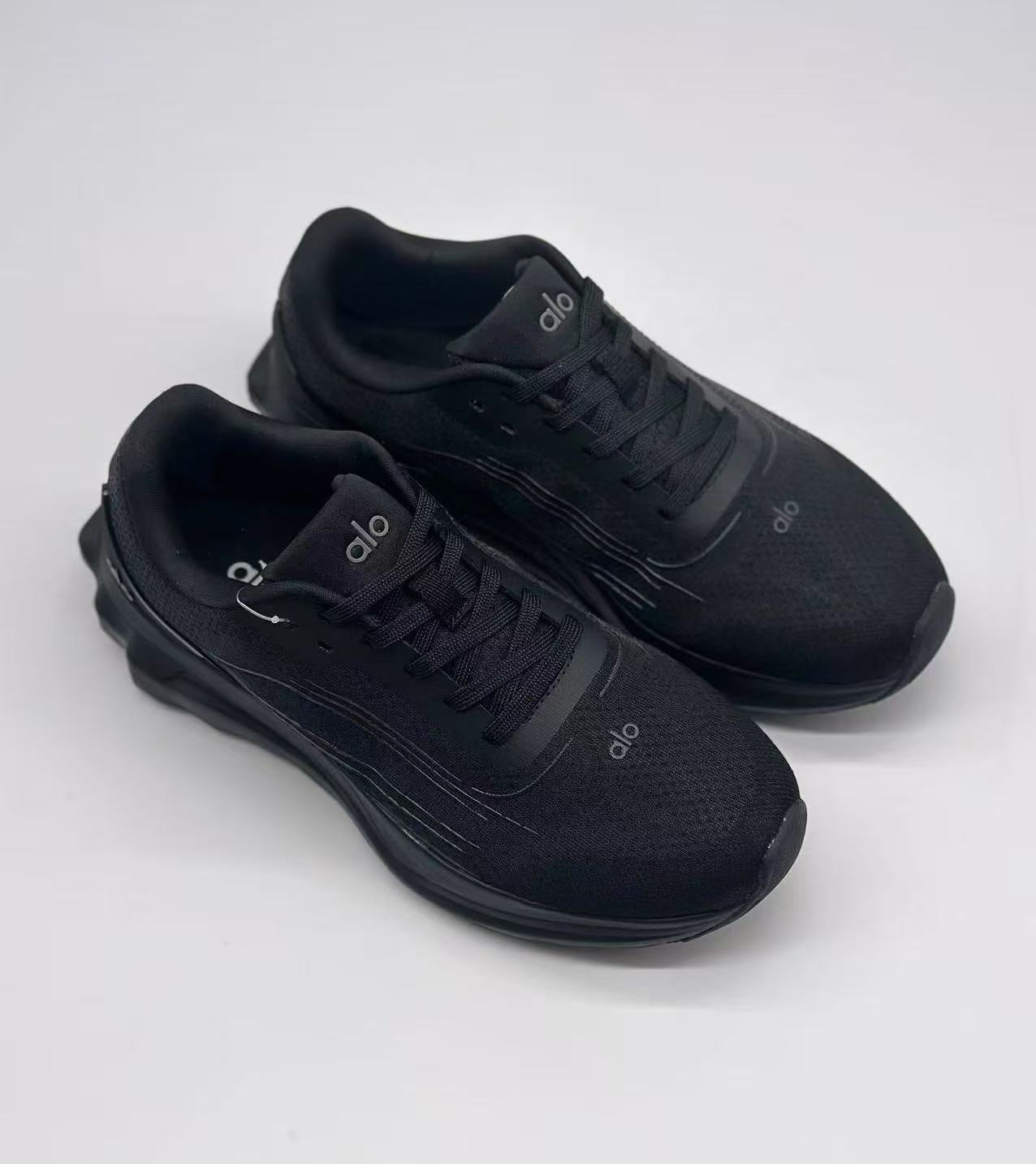 Alo Runner Black/Black