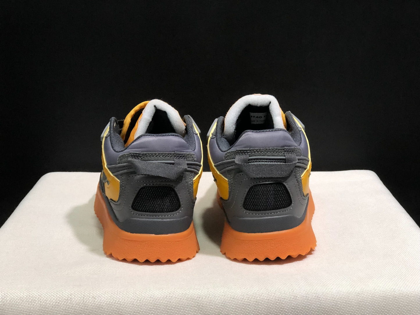 OFF-WHITE Gray Orange