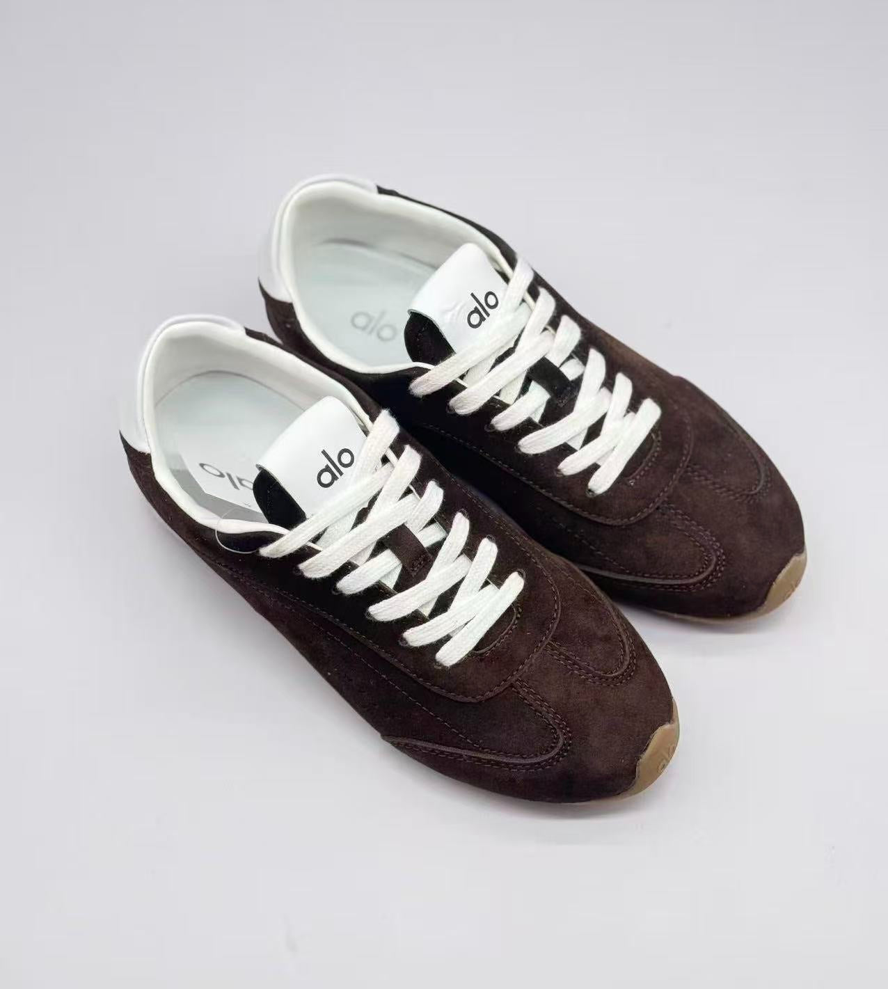 ALO Dark brown German training shoes