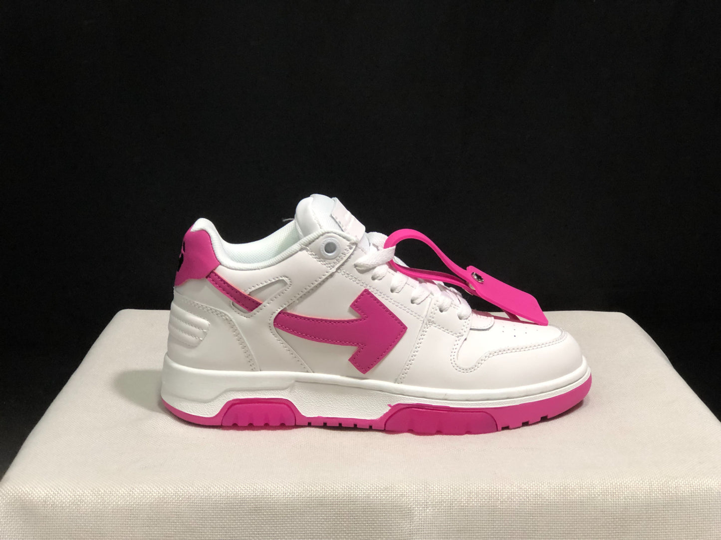 Off-White  out of office sneakers - white