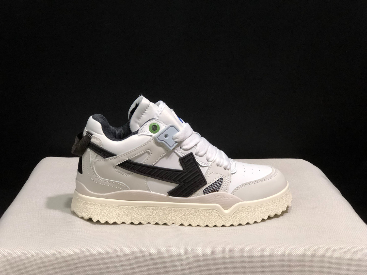 Off-White White & Black