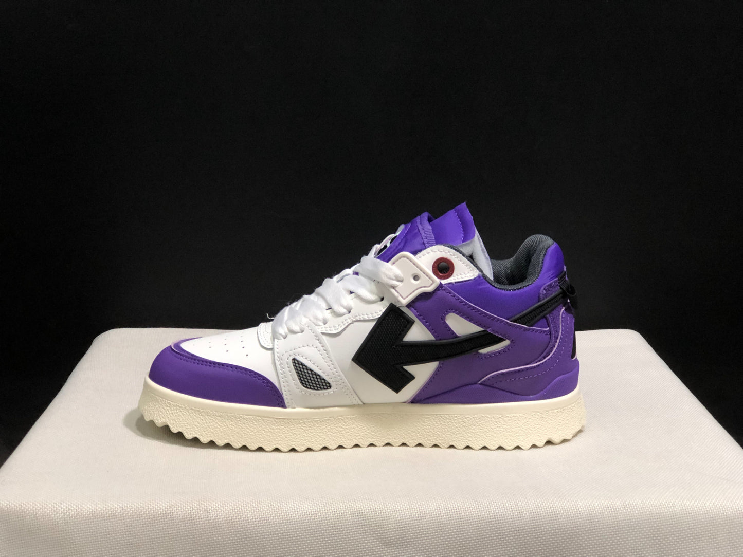 Off-White Out Of Office purple black