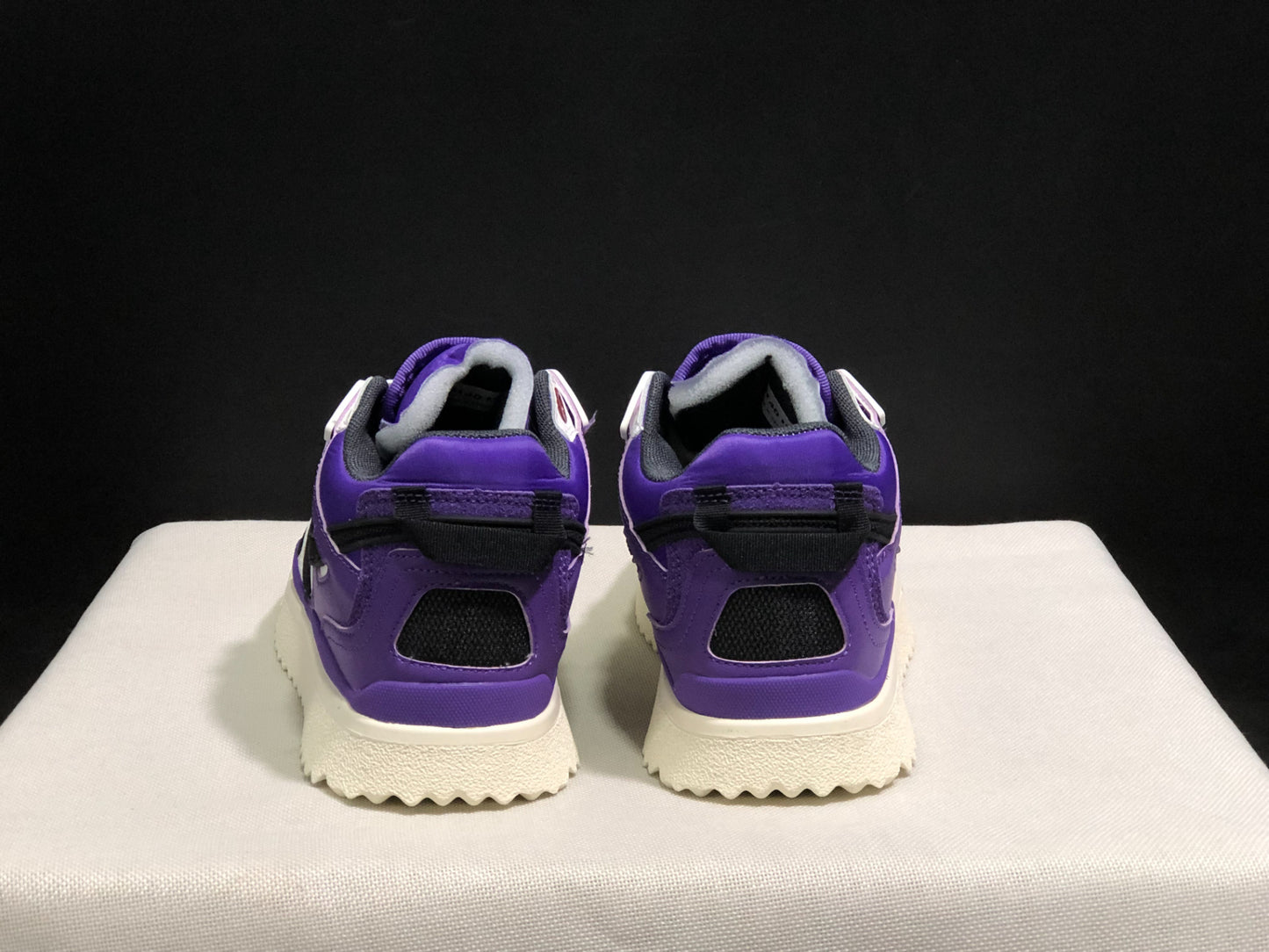 Off-White Out Of Office purple black