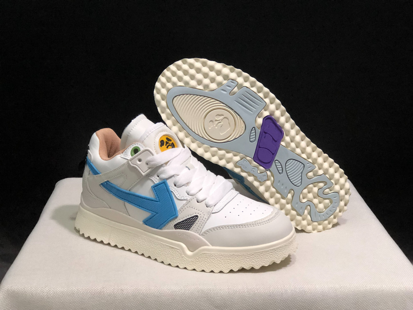 Off-WhiteSponge Mid-Top Sneakers White Sky blue