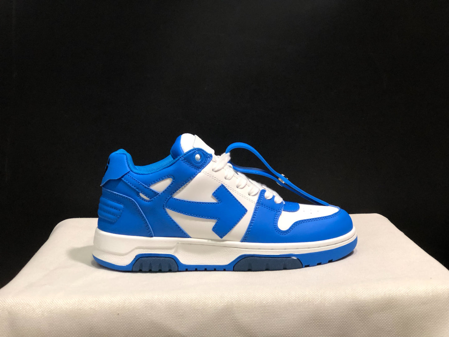 OFF-WHITE out the office Navy Blue