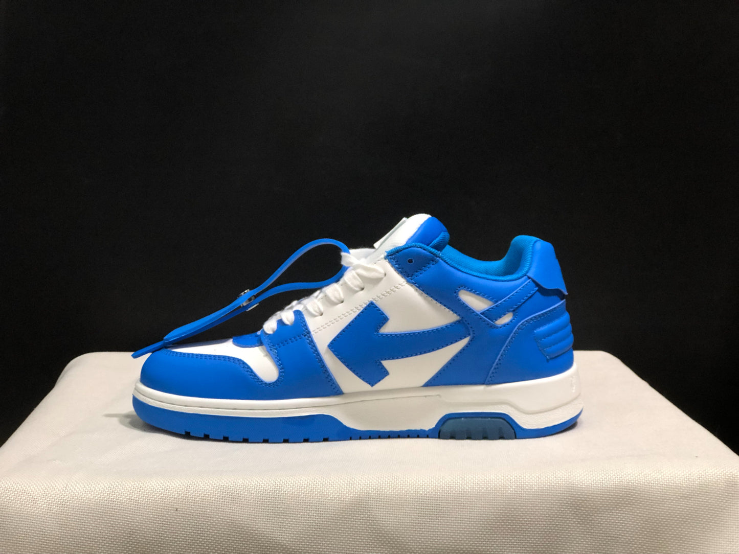 OFF-WHITE out the office Navy Blue
