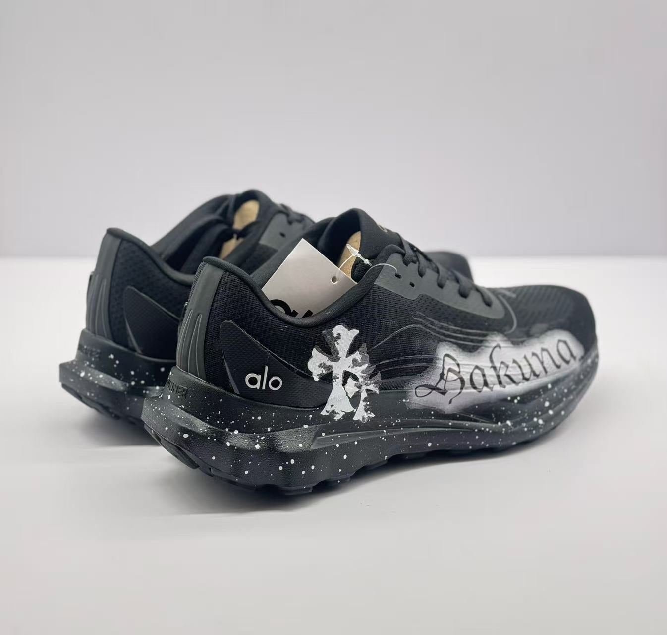 ALO running Black and white graffiti shoes