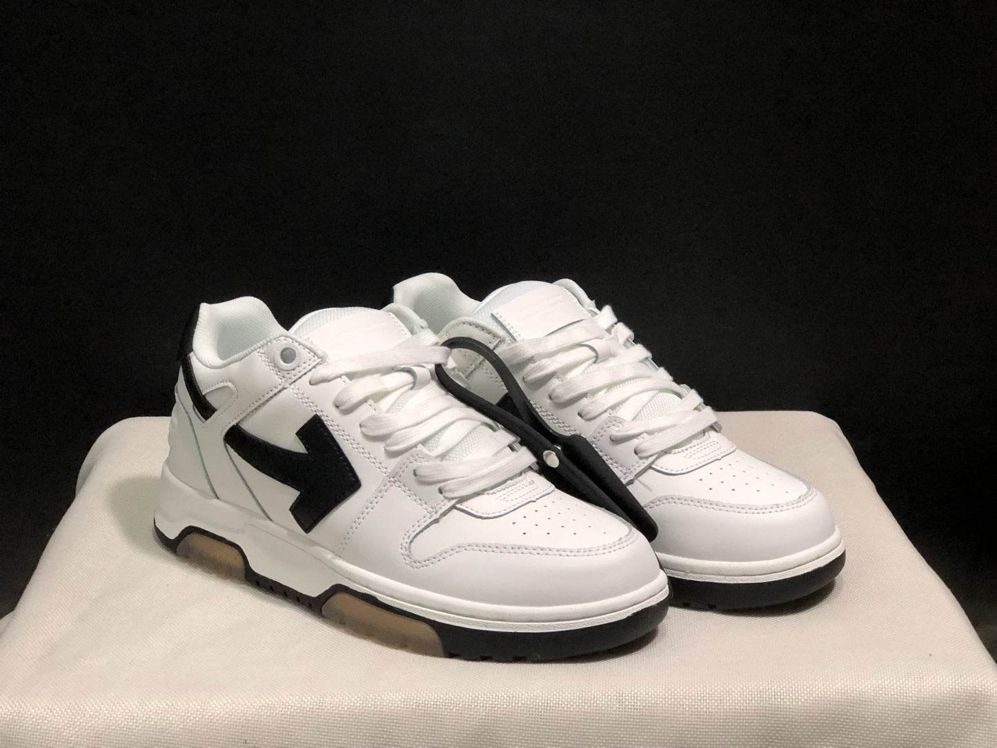OFF-WHITE Out Of Office  Black White Blue