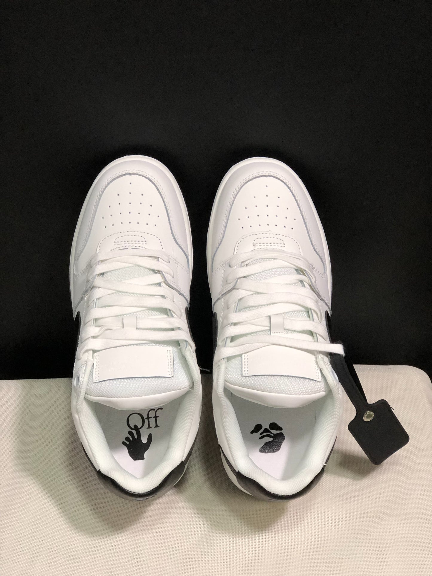 OFF-WHITE Out Of Office  Black White Blue