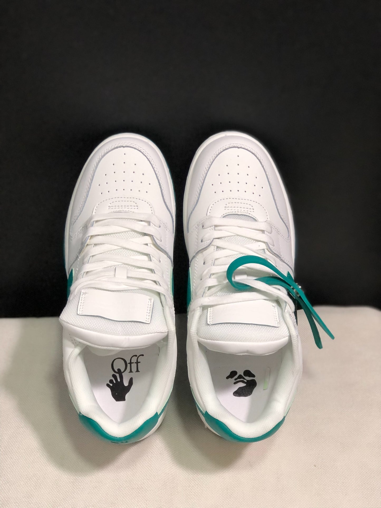 Off-White Out of Office White Green