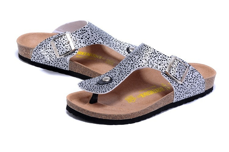 Birk Gizeh Dalmatian / Black Dot Print Birko-Flor Sandals