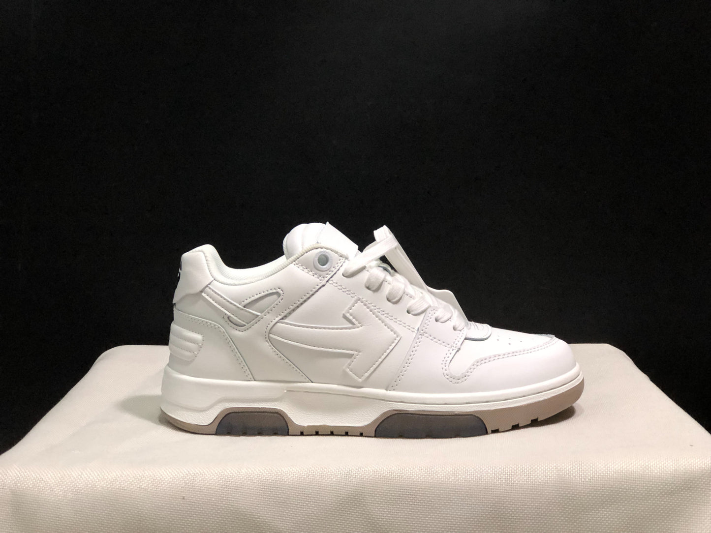 OFF-WHITE Out Of Office White