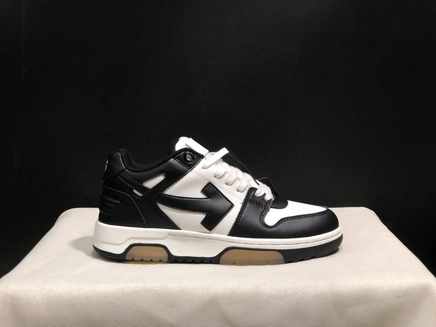 Off-White Out Of Office Low For Walking Black