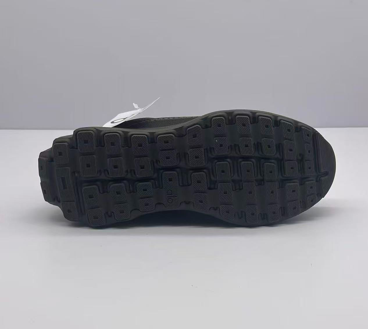 ALO running Dark brown shoes