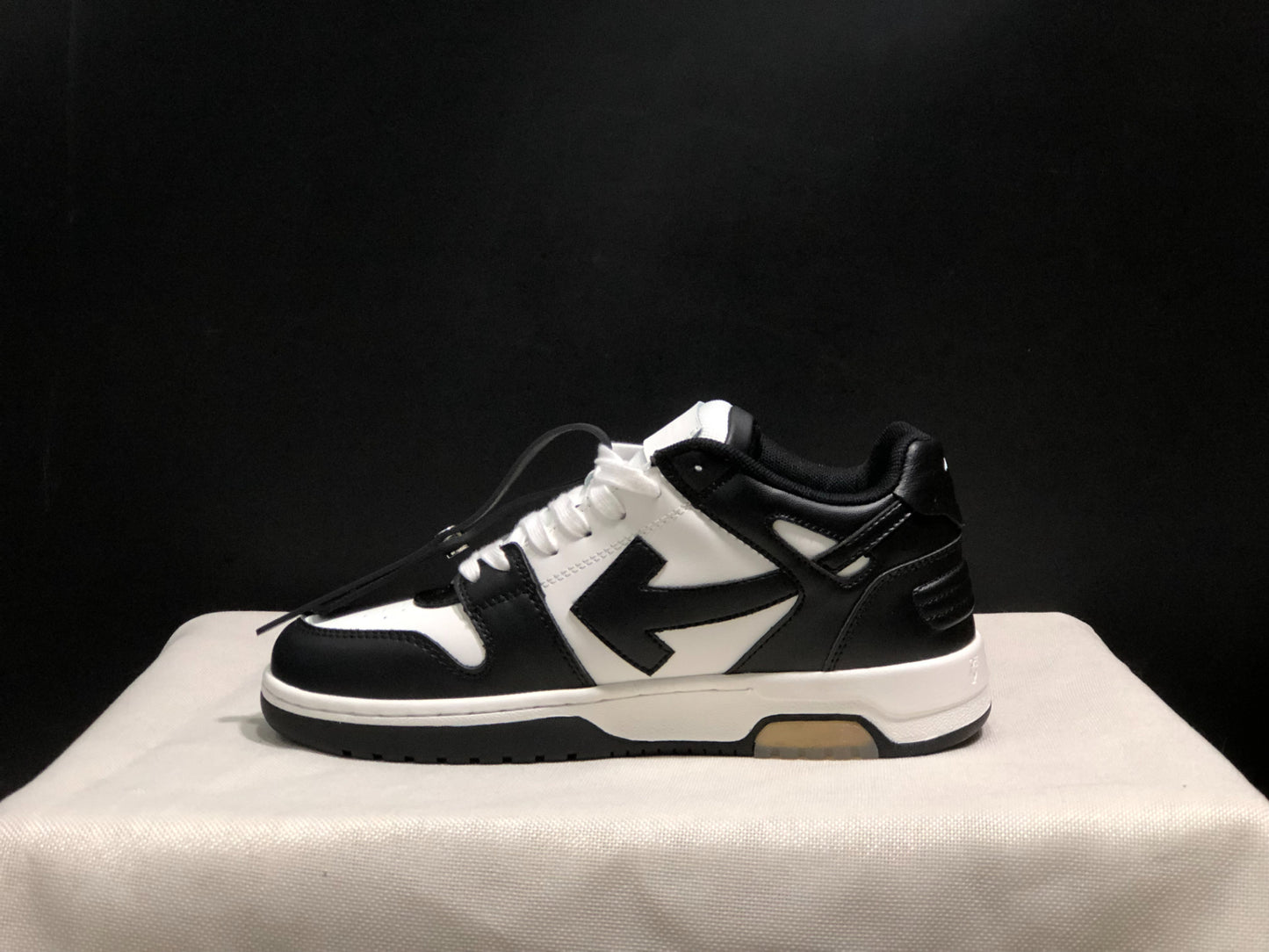 Off-White Out Of Office Low For Walking Black