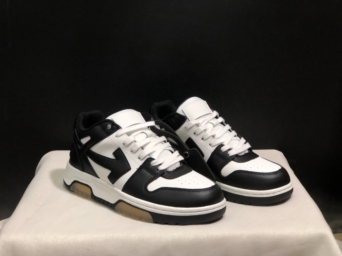 Off-White Out Of Office Low For Walking Black