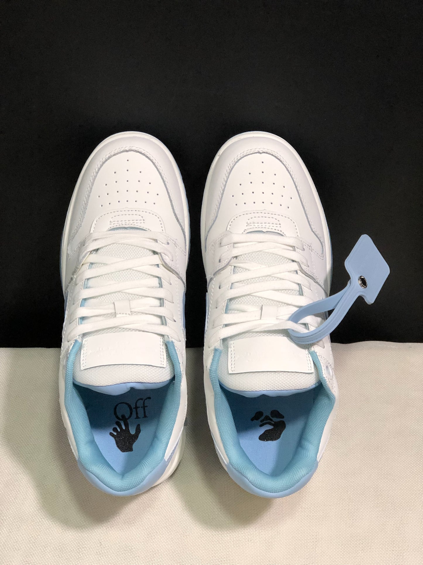 Off-White Sponge Mid Top White Light Blue Sneaker