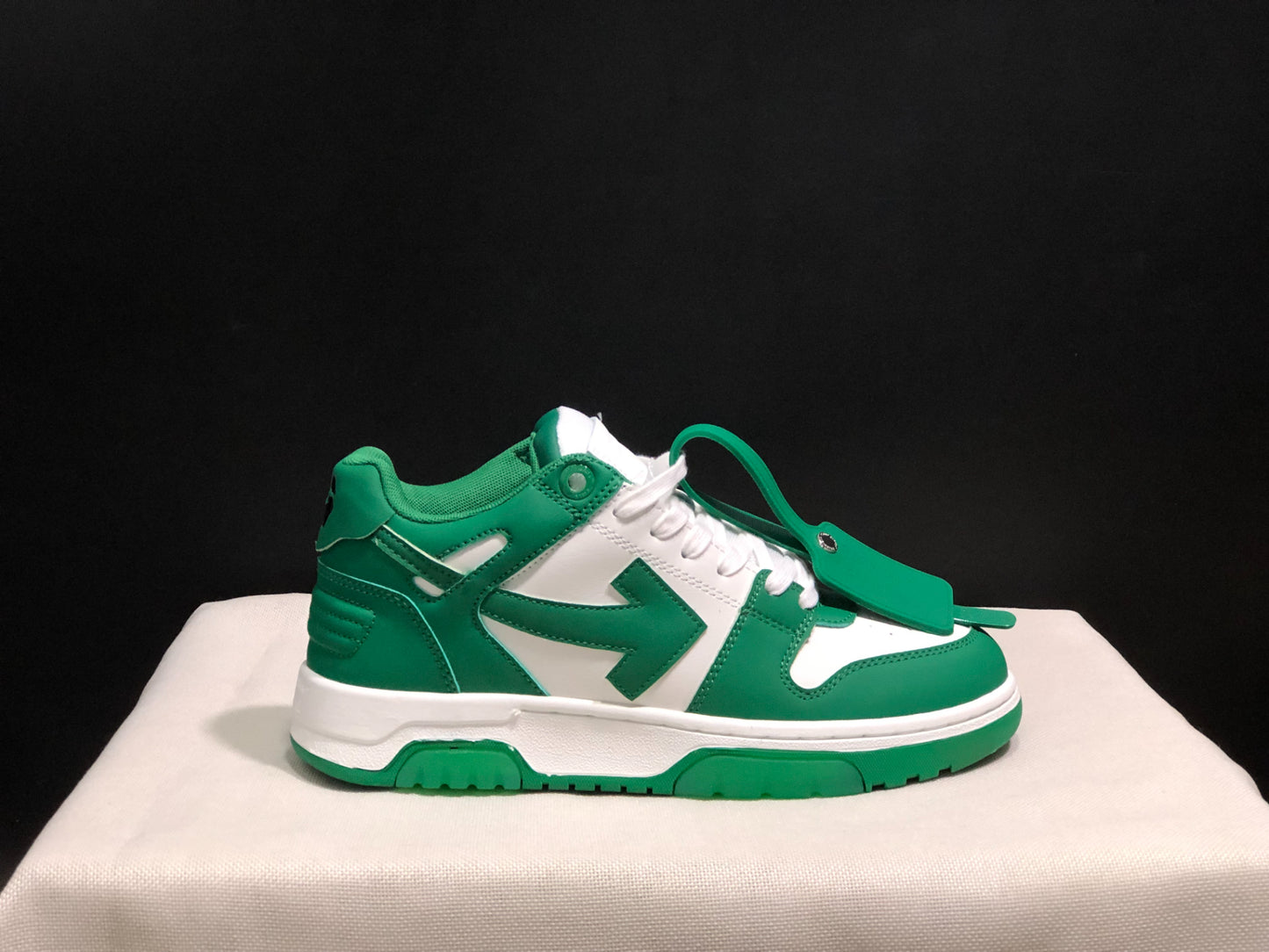 Off-White Shoes Green Dark White