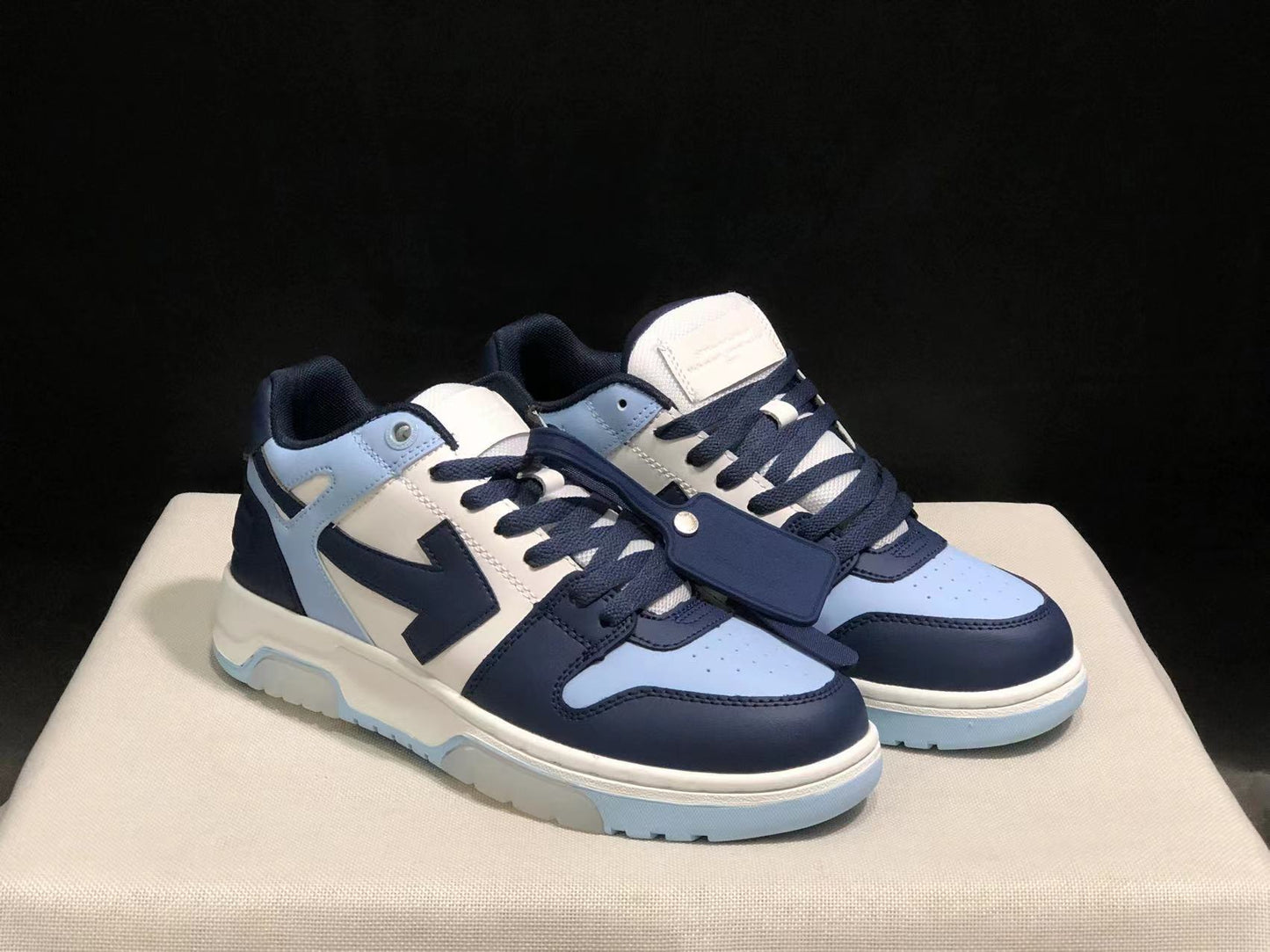 OFF-WHITE Out Of Office  low-top sneakers dark blue/white